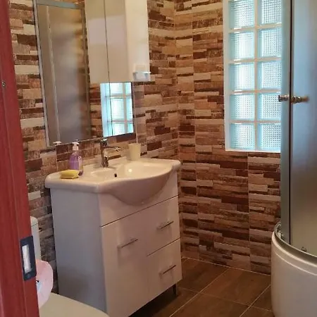 Ovidius Holiday Apartamento *