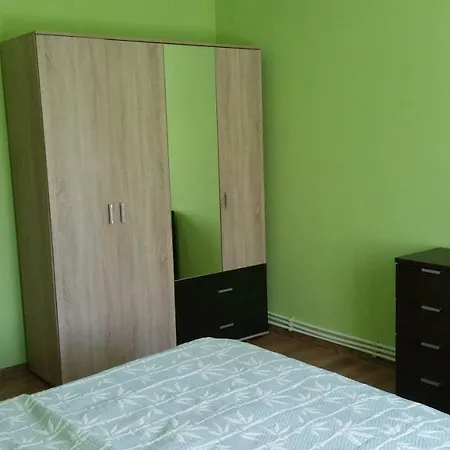 Ovidius Holiday Apartamento *